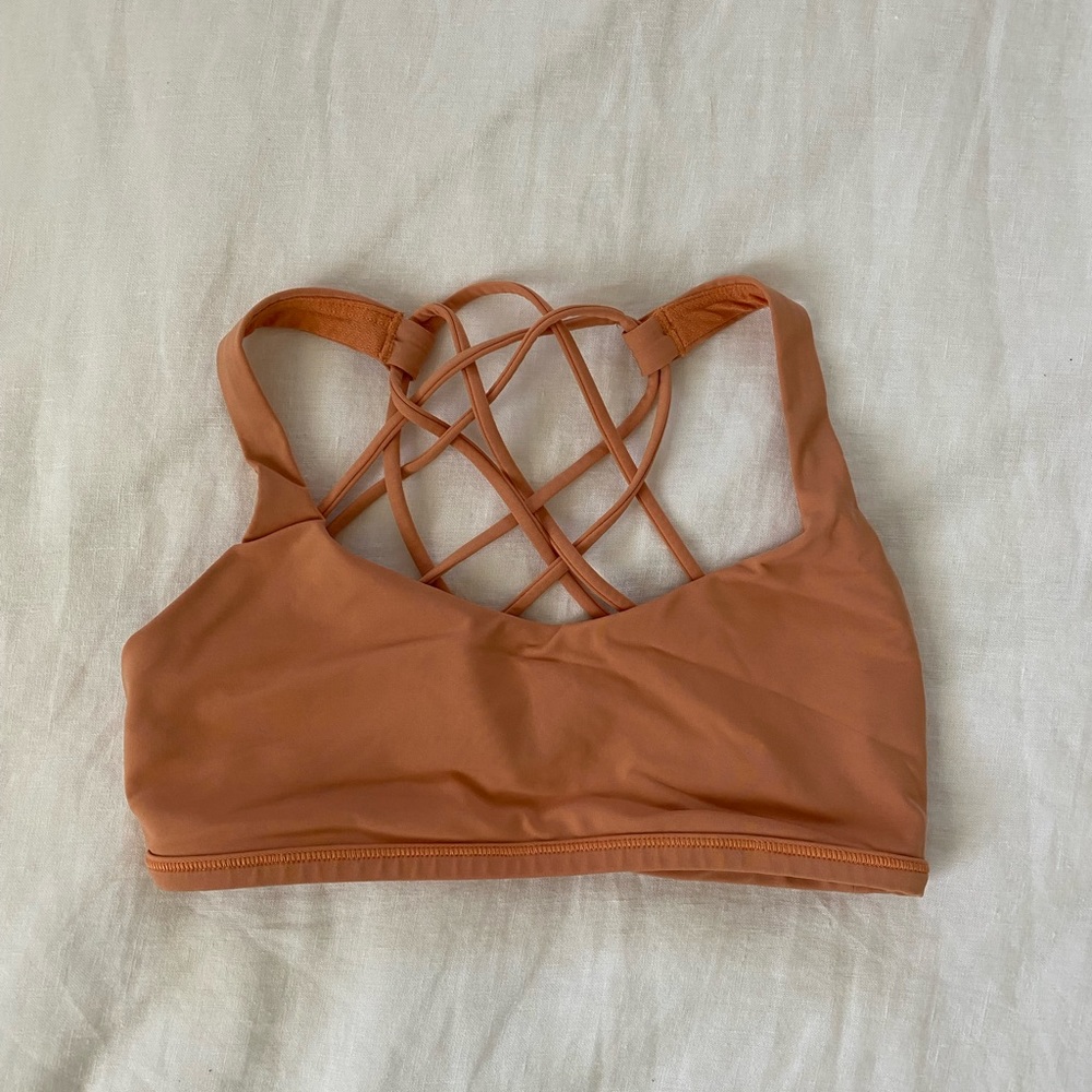 Lululemon free to be wild bra